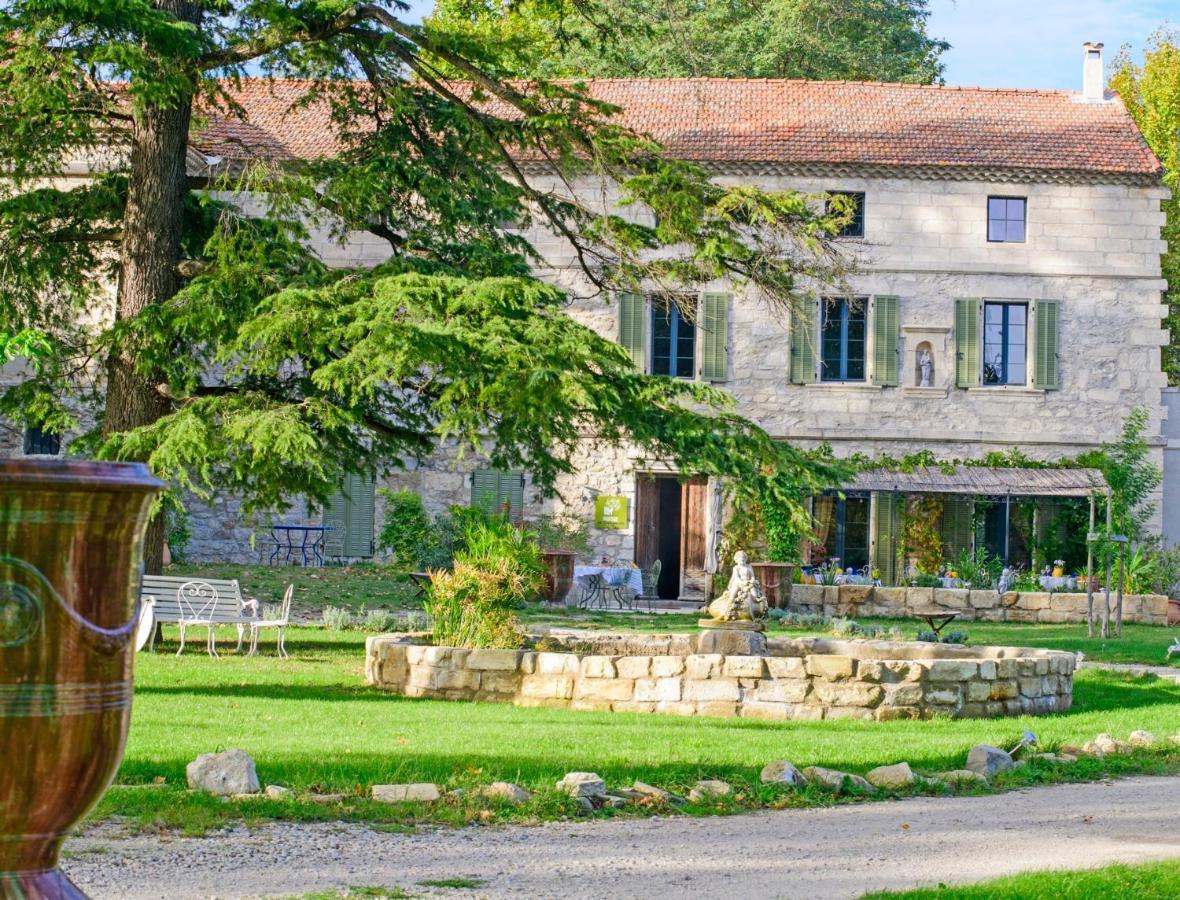 Bastide De Bellegarde Bed & Breakfast Avignon Exterior photo