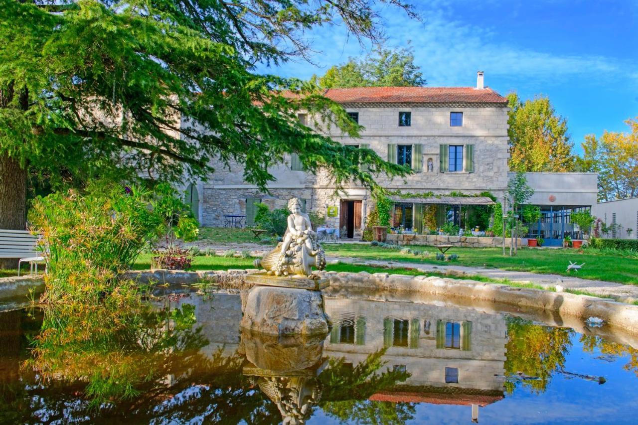 Bastide De Bellegarde Bed & Breakfast Avignon Exterior photo