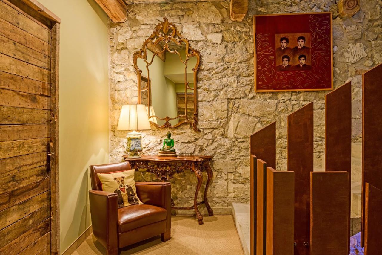 Bastide De Bellegarde Bed & Breakfast Avignon Exterior photo