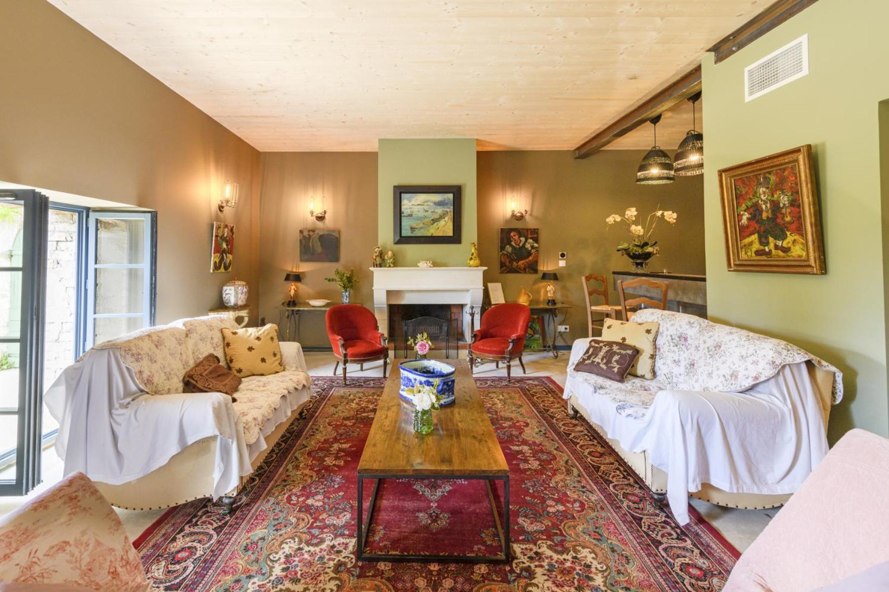 Bastide De Bellegarde Bed & Breakfast Avignon Exterior photo