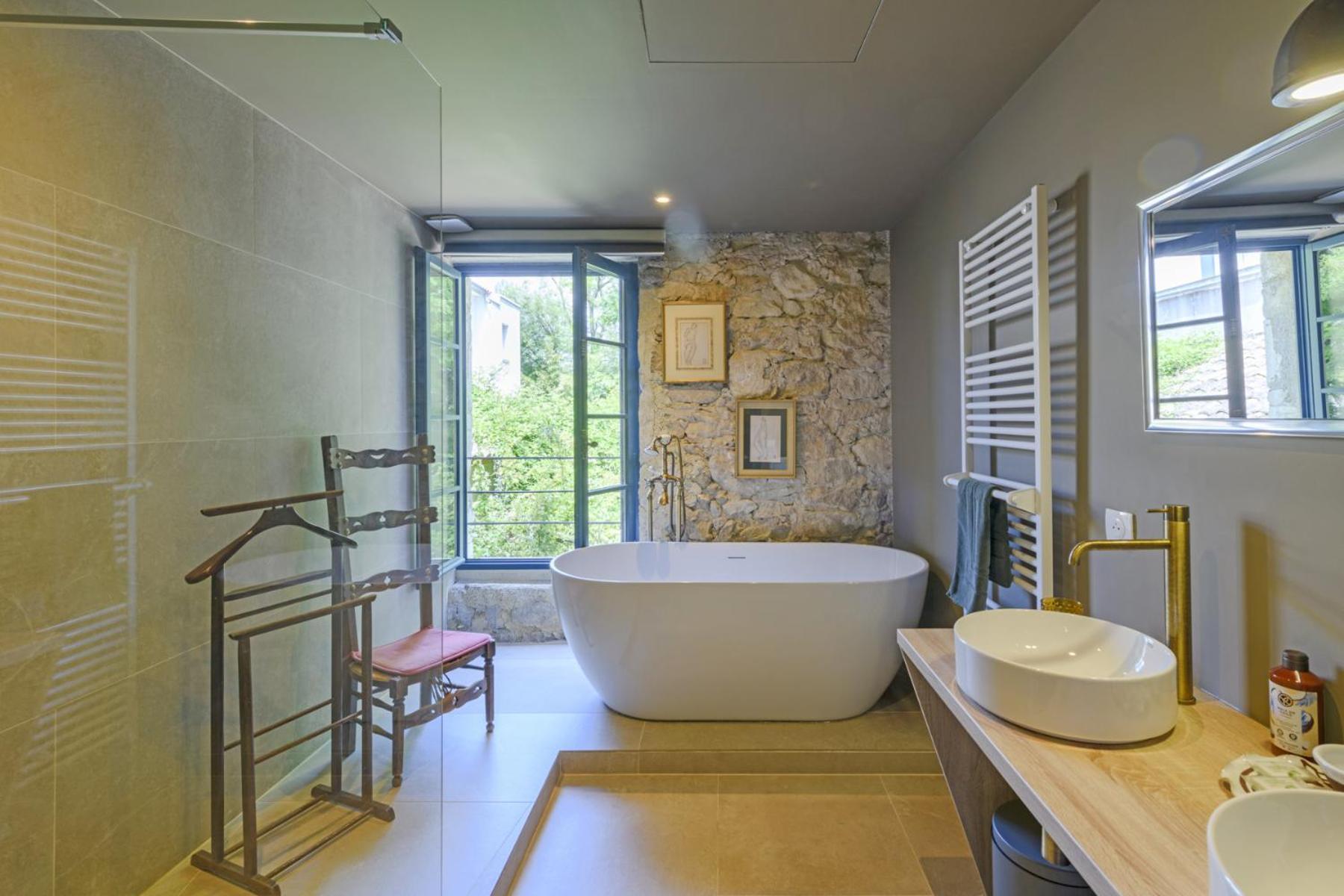 Bastide De Bellegarde Bed & Breakfast Avignon Exterior photo